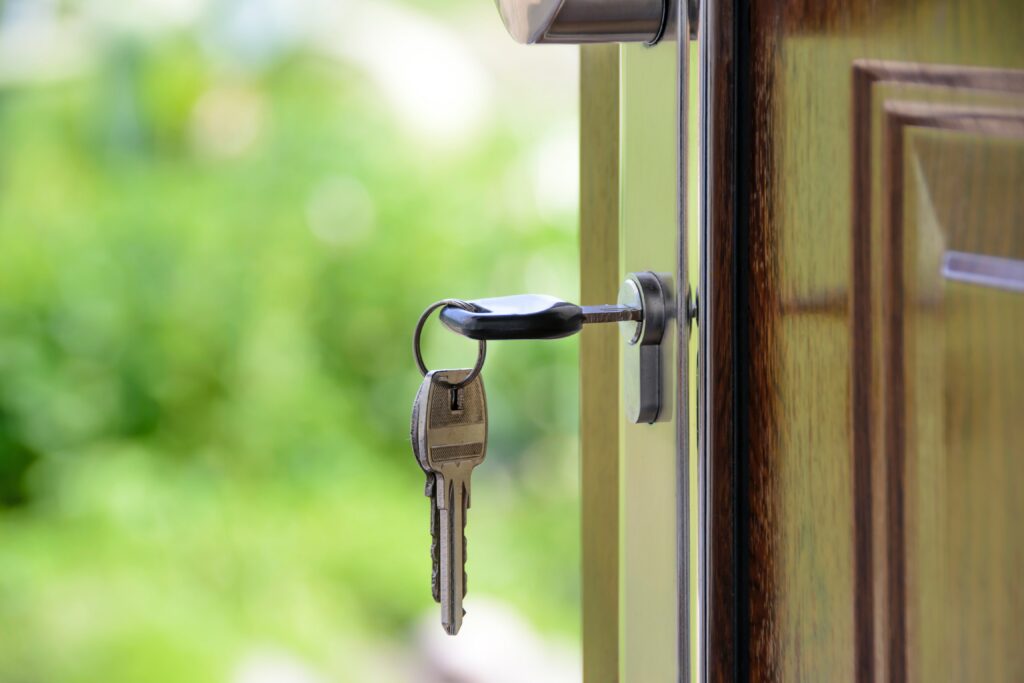 House Keys: To Buy One You Need To Know What Credit Score Is Needed To Purchase A Home In Alabama